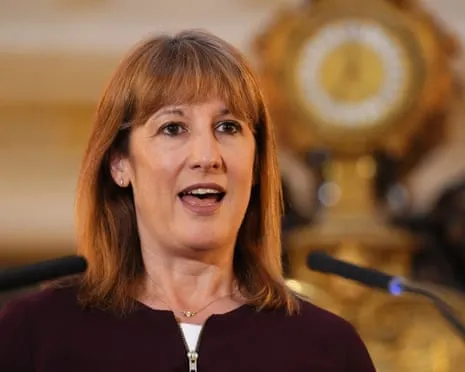UK Finance Minister Set to Appear Gambling Lobbyist's Event During Taxation Review